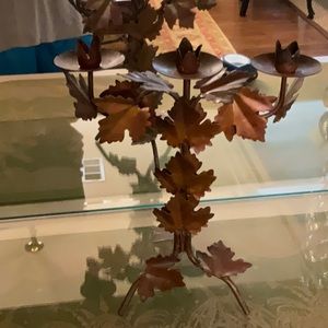 Beautiful metal/ copper 3 candle candelabra. From early 90’.  Condition FAB!